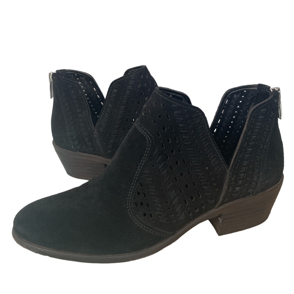 Vince Camuto Black Suede Laser Cut Zip Up Ankle Booties Size 7.5
